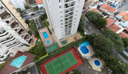 Apartamento à venda com 3 quartos, sendo 2 suítes,  em Campo Belo, São Paulo, SP