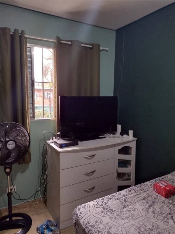 Sobrado à venda com 4 quartos, sendo 1 suíte, em Jardim Maria Luiza, São Paulo, SP
