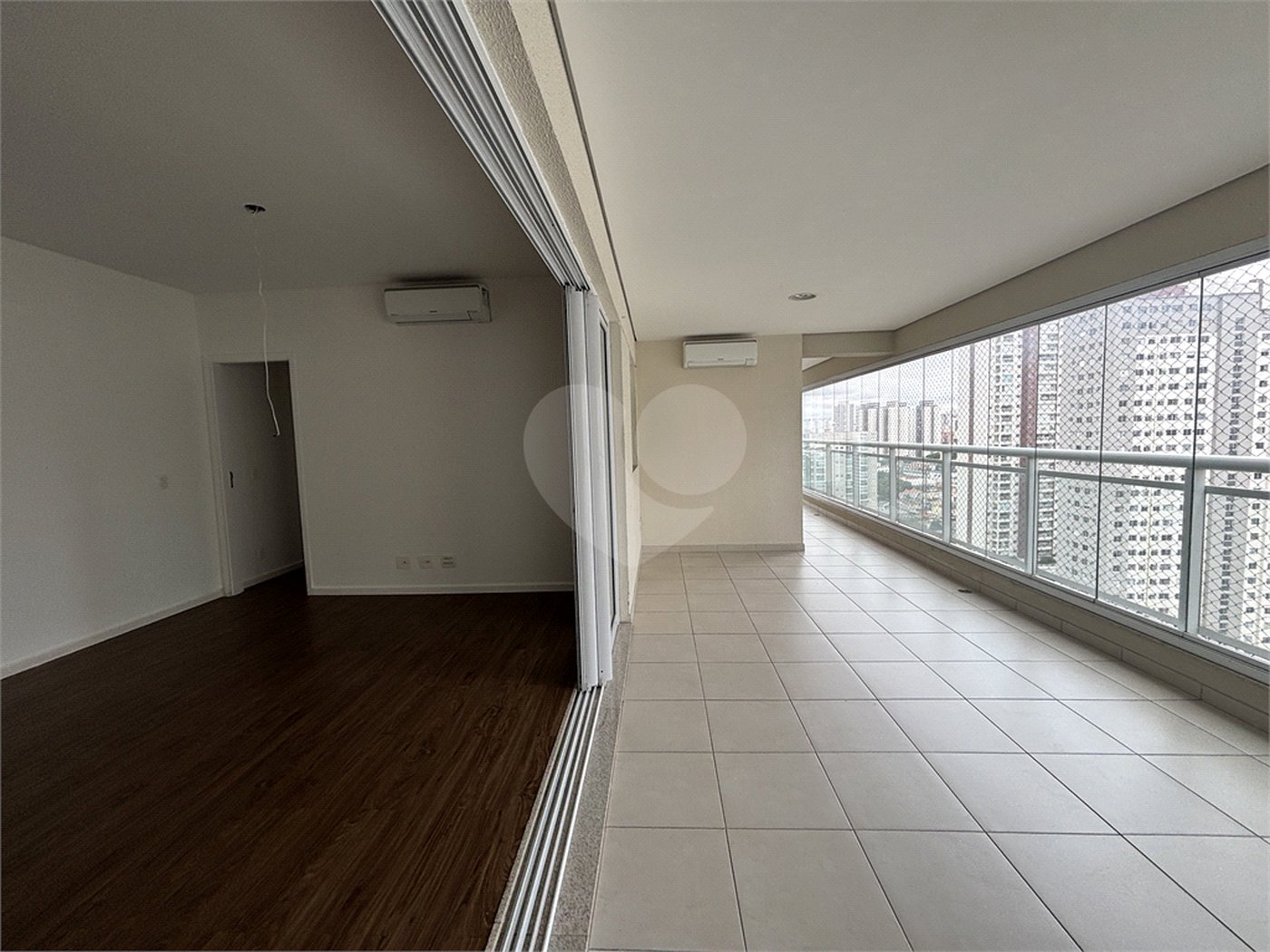 Apartamento à venda com 4 quartos, sendo 2 suítes, em Barra Funda, São Paulo, SP