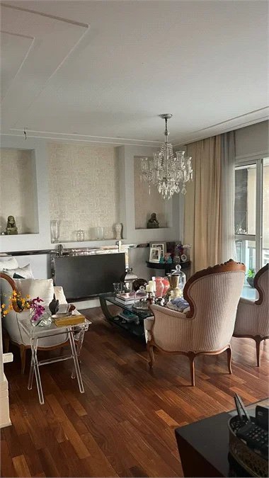 Apartamento à venda com 3 suítes em Vila Andrade, São Paulo, SP