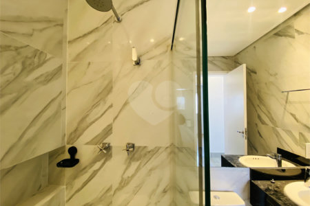 Apartamento à venda com 2 quartos, sendo 1 suíte,  no Centro, São Bernardo do Campo, SP
