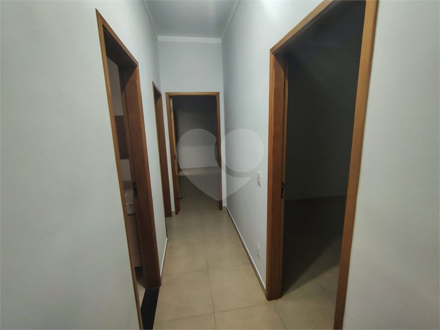 Casa à venda com 3 quartos, sendo 1 suíte,  no condomínio Bosque São Carlos, São Carlos - SP