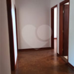 Casa à venda com 4 quartos, sendo 1 suíte, em Vila Santista, Atibaia, SP