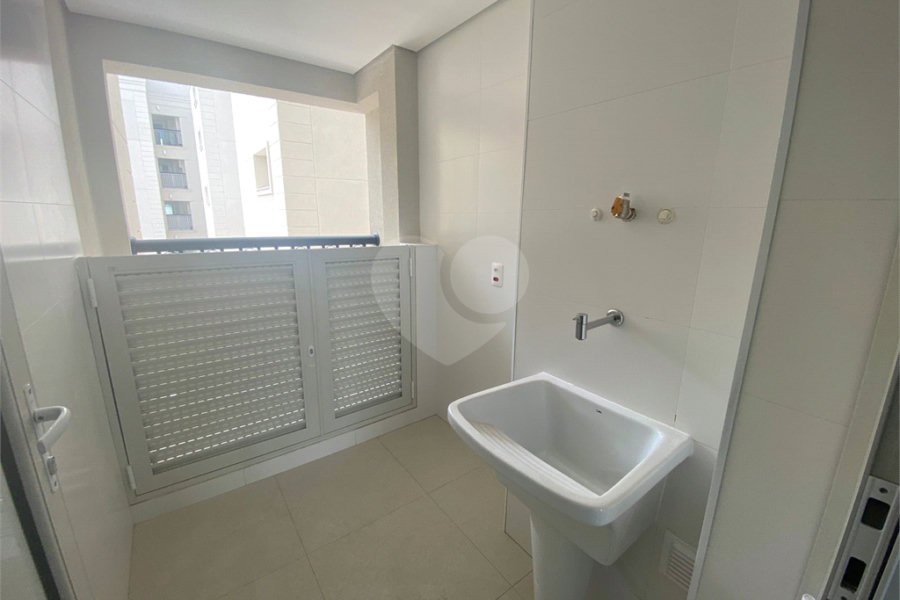 Apartamento à venda com 3 suítes em Santana, São Paulo, SP