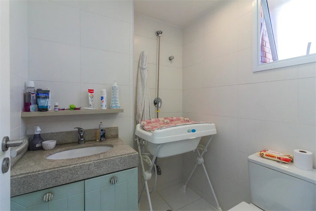 Apartamento à venda com 3 suítes em Alto da Lapa, São Paulo, SP