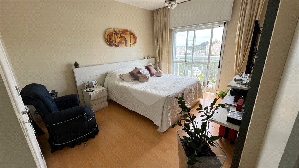 Apartamento à venda com 4 quartos, sendo 3 suítes, em Vila Andrade, São Paulo, SP