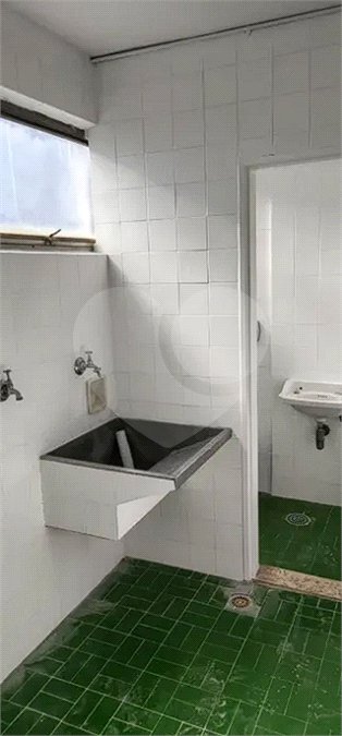 Apartamento à venda com 4 quartos, sendo 1 suíte, em Vila Olímpia, São Paulo, SP