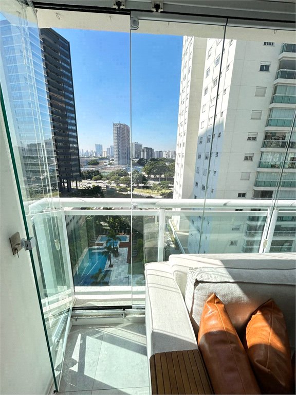 Apartamento à venda com 3 suítes em Barra Funda, São Paulo, SP