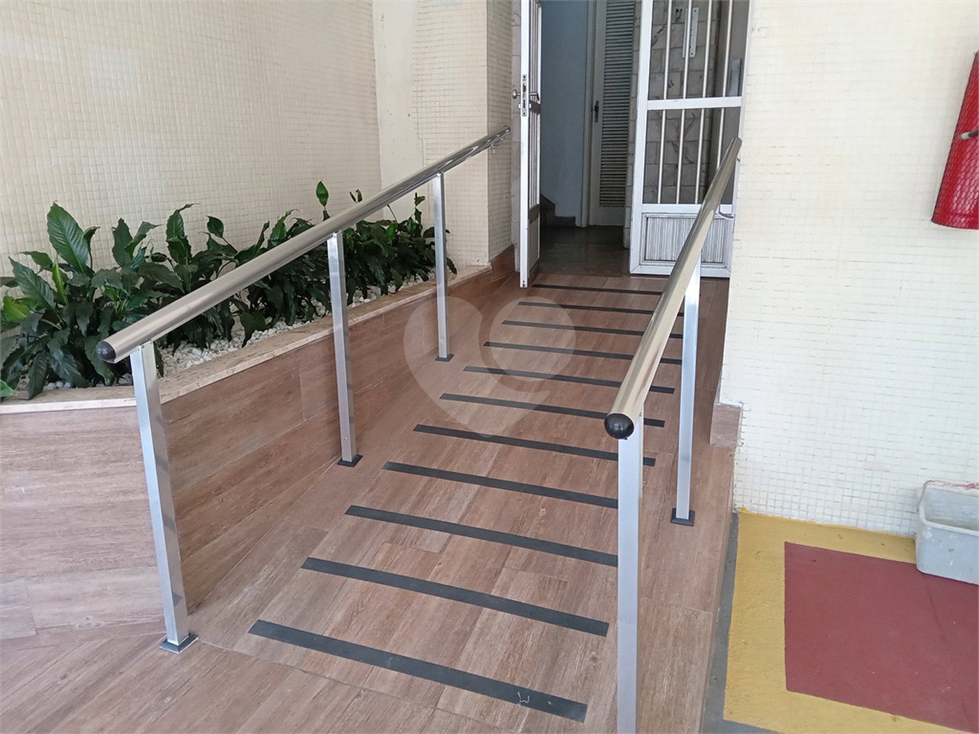 Apartamento à venda com 3 quartos, sendo 1 suíte,  em Tijuca, Rio de Janeiro, RJ