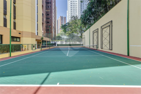Apartamento à venda com 3 quartos, sendo 1 suíte, em Morumbi, São Paulo, SP