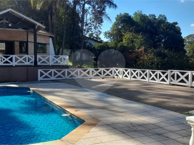 Casa à venda com 3 quartos, sendo 1 suíte,  em Roseira, Mairiporã, SP