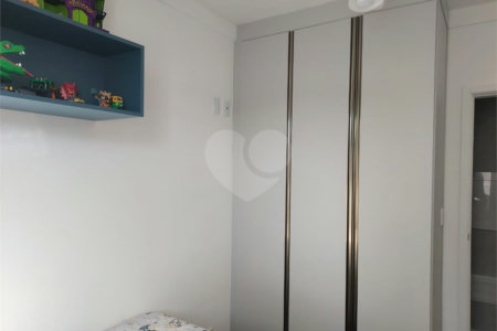 Casa à venda com 3 quartos, sendo 1 suíte, no condomínio Tirreno, Sorocaba - SP