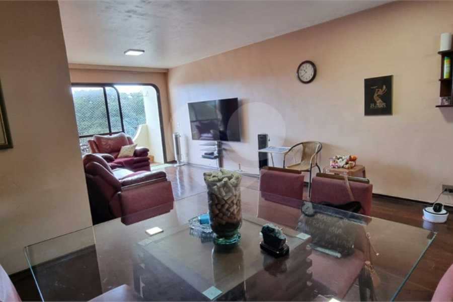 Apartamento à venda com 4 quartos, sendo 1 suíte, em Horto Florestal, São Paulo, SP