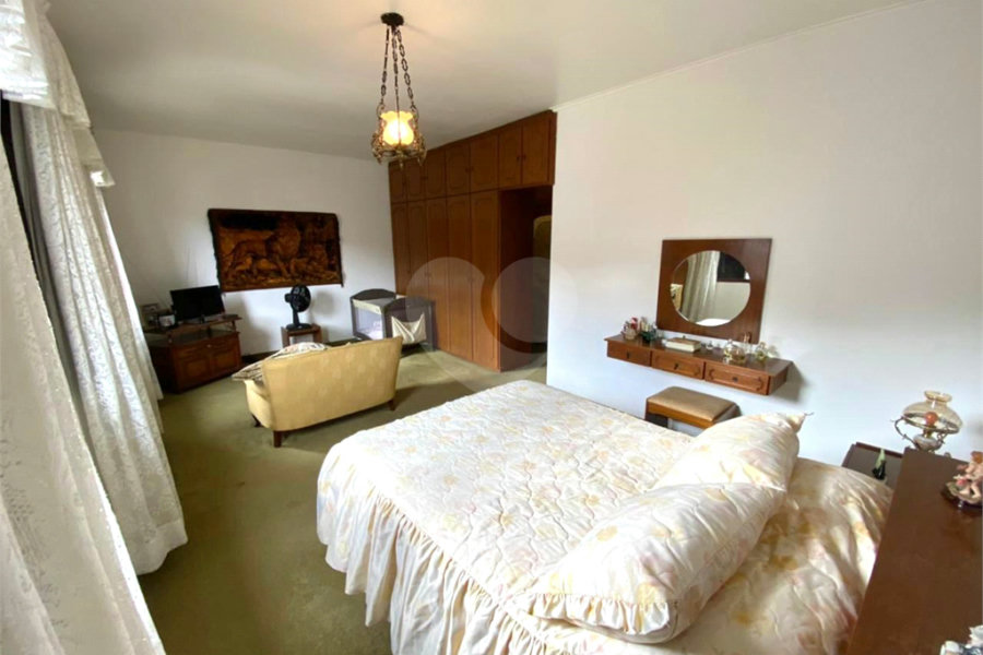 Sobrado à venda com 3 quartos, sendo 1 suíte,  em Vila Guilherme, São Paulo, SP