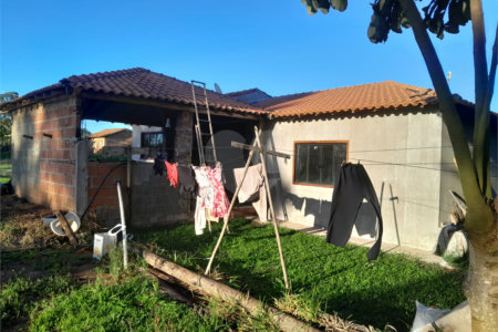 Chácara à venda com 2 quartos, sendo 1 suíte,  no Centro, Gramadinho, SP