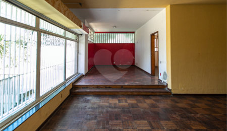 Casa Térrea à venda com 4 quartos, sendo 1 suíte,  em Brooklin Velho, São Paulo, SP