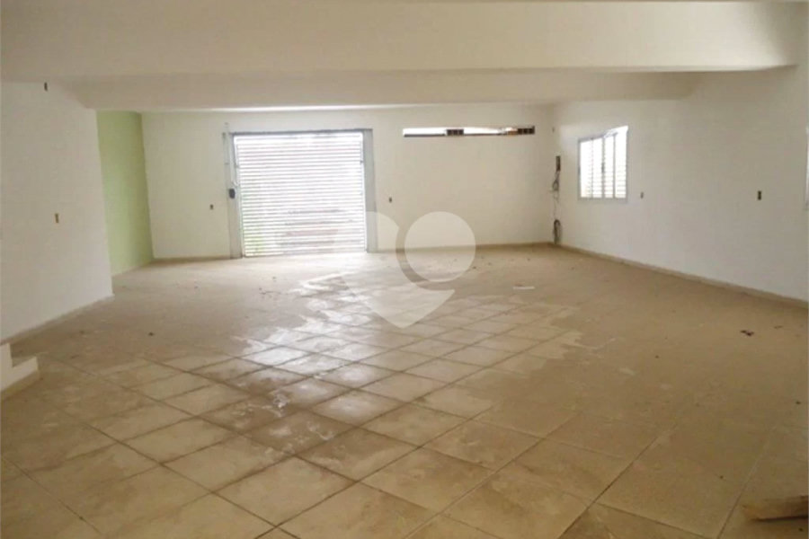 Sobrado à venda com 3 quartos, sendo 1 suíte, em Tremembé, São Paulo, SP