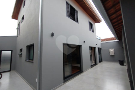 Casa à venda com 3 suítes no Centro, Itapetininga, SP