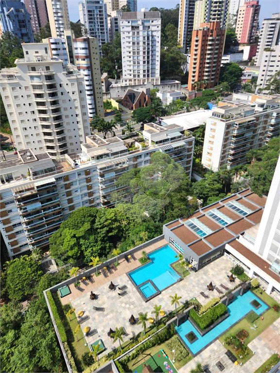 Apartamento à venda com 1 suíte em Vila Andrade, São Paulo, SP