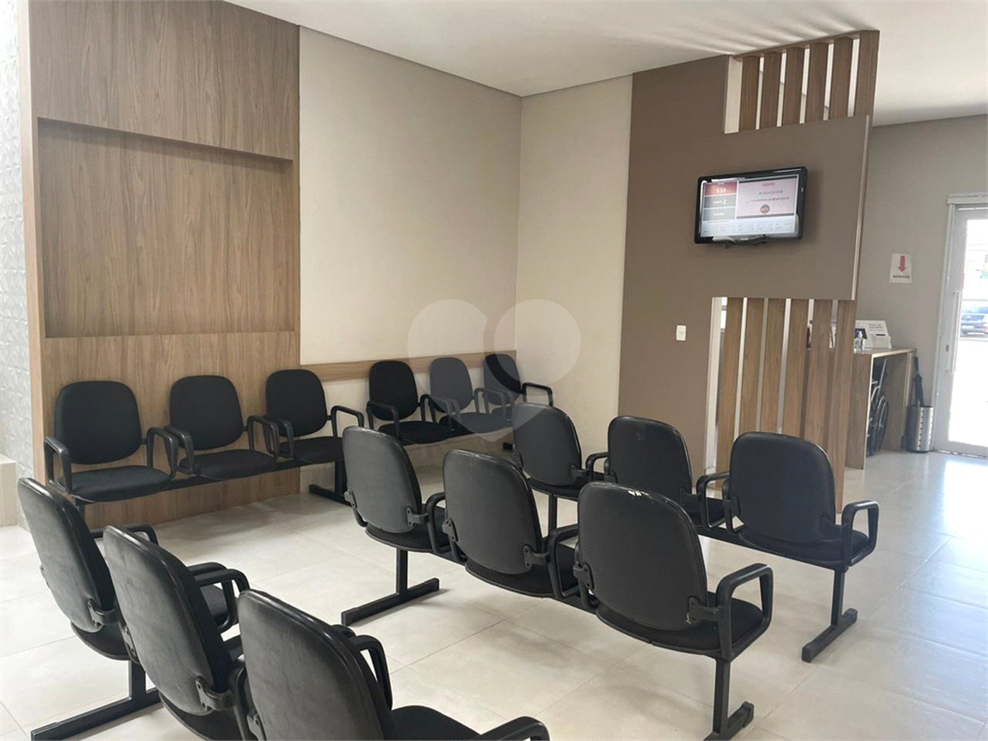 Salão Comercial à venda ou para alugar em Vila Vitória, Mogi das Cruzes, SP