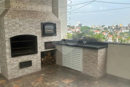 Casa à venda com 4 quartos, sendo 2 suítes,  em Vila Romana, São Paulo, SP
