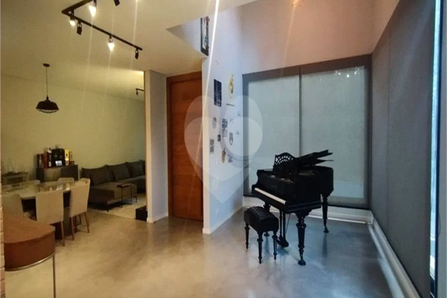 Casa à venda com 3 suítes no condomínio Sausalito, Mairiporã - SP