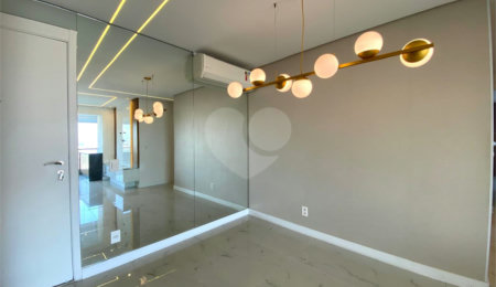 Apartamento à venda com 2 quartos, sendo 1 suíte,  em Jardim Caboré, São Paulo, SP
