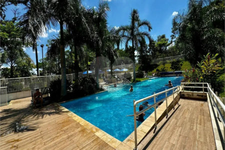 Apartamento à venda com 2 quartos, sendo 1 suíte, em Vila Penteado, São Paulo, SP
