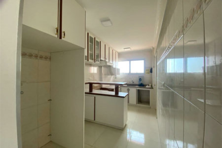 Apartamento à venda com 2 quartos em Vila Alexandria, São Paulo, SP
