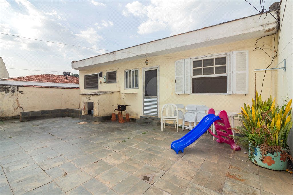 Sobrado à venda com 4 quartos, sendo 1 suíte, em Tremembé, São Paulo, SP