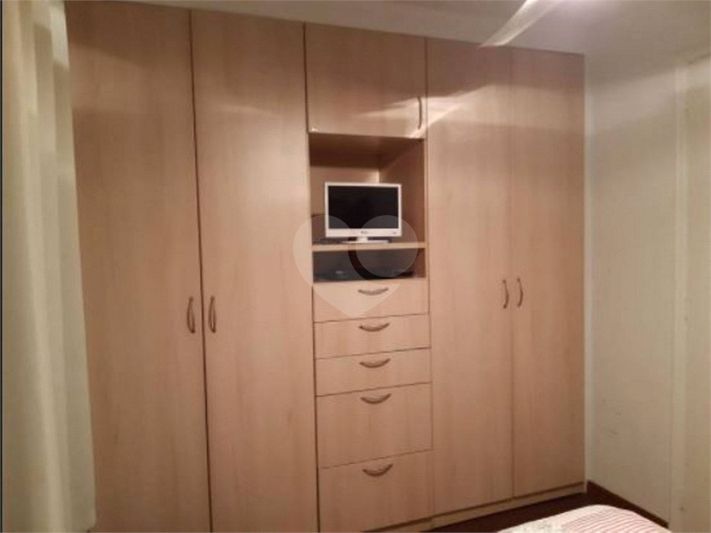 Casa à venda com 2 suítes no condomínio Villa Faenza, São Paulo - SP
