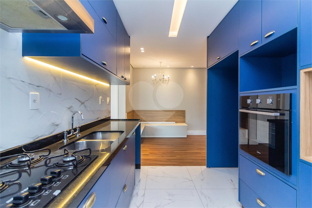 Apartamento à venda com 3 quartos, sendo 2 suítes, em Pinheiros, São Paulo, SP