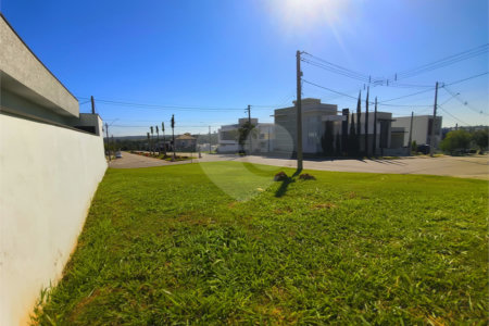 Terreno à venda no condomínio Campos do Conde I e II, Sorocaba - SP