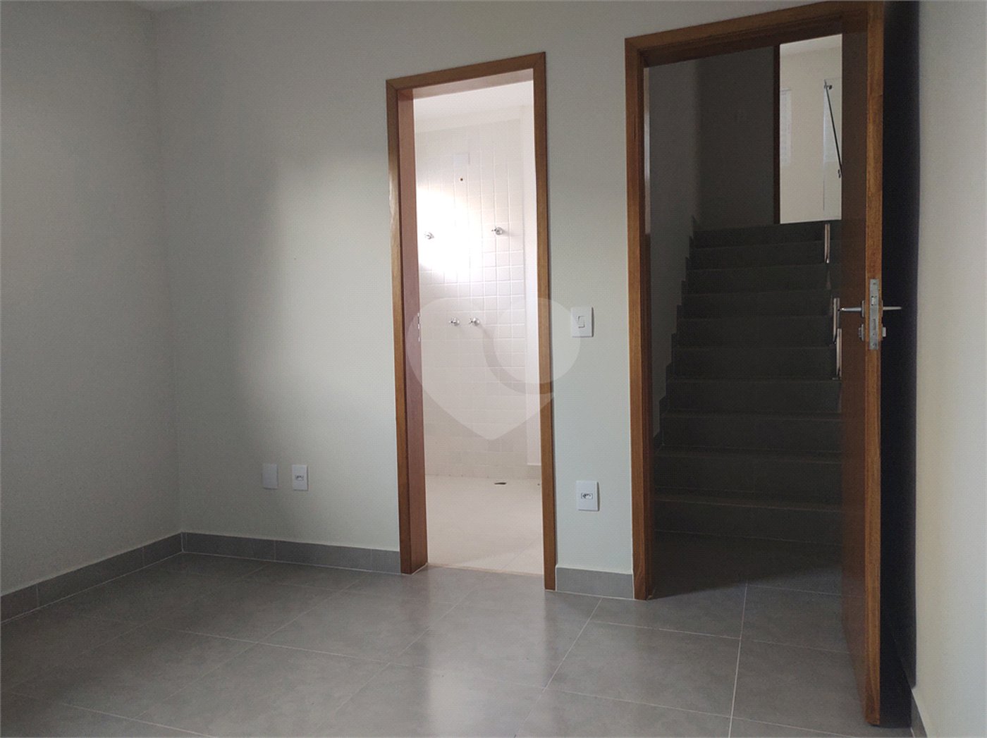 Casa Térrea à venda com 3 suítes em Jardim do Lago, Atibaia, SP