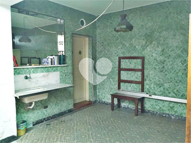 Casa à venda com 4 quartos, sendo 3 suítes,  em Santana, São Paulo, SP