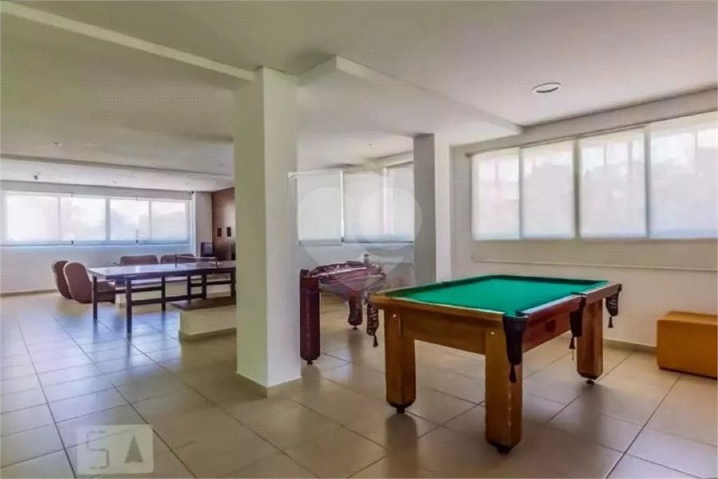 Apartamento à venda com 3 quartos, sendo 1 suíte,  em Cidade São Francisco, São Paulo, SP
