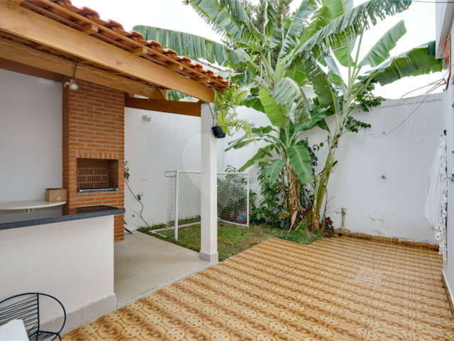 Sobrado à venda com 3 quartos, sendo 1 suíte,  em Chácara Santo Antônio (zona Sul), São Paulo, SP