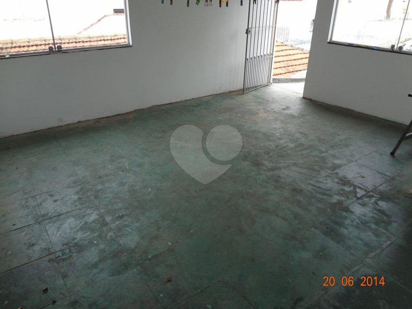 Sobrado à venda com 10 quartos em Vila Mazzei, São Paulo, SP