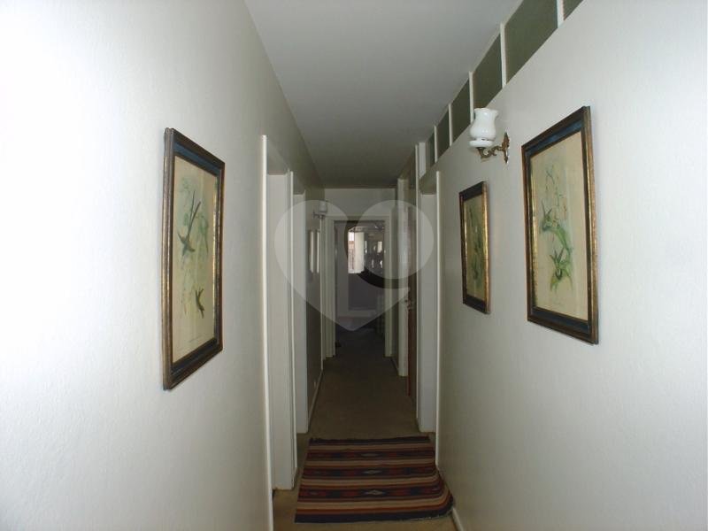 Casa à venda com 4 quartos, sendo 1 suíte, em Brooklin Velho, São Paulo, SP