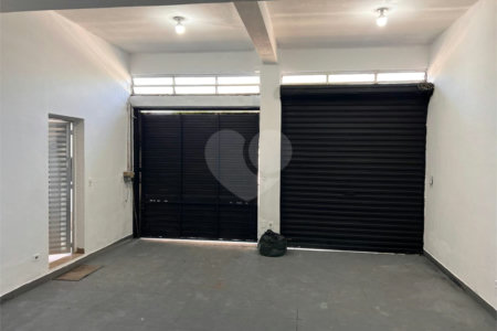 Sobrado à venda com 2 quartos, sendo 1 suíte, em Vila Correa, Ferraz de Vasconcelos, SP