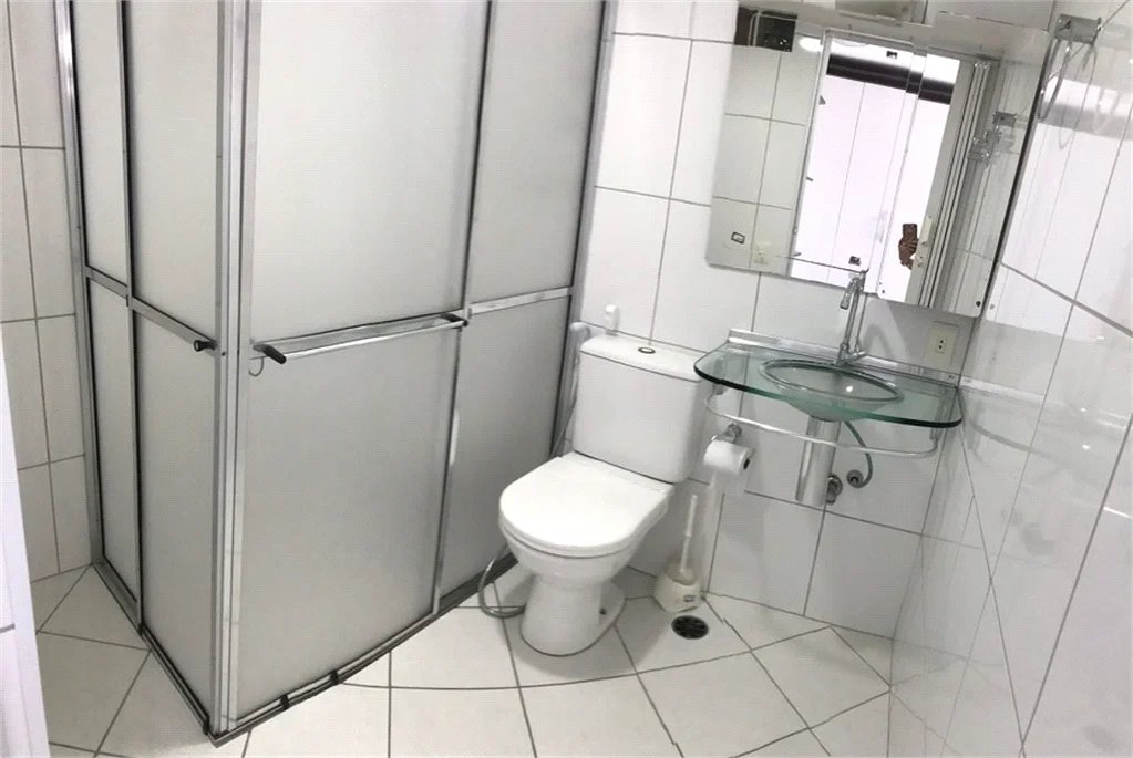 Apartamento à venda com 3 quartos em Jardim Olympia, São Paulo, SP