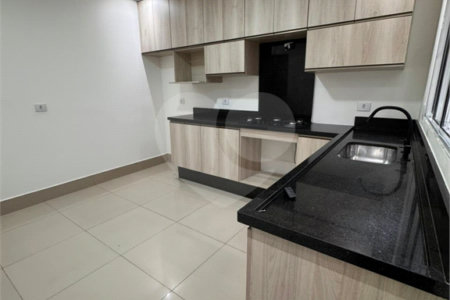 Casa à venda com 2 suítes em Jardim Tranqüilidade, Guarulhos, SP
