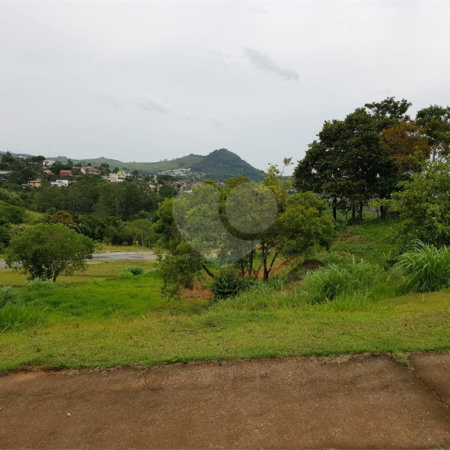 Terreno à venda em San Fernando Valley, Atibaia, SP