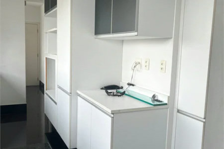 Apartamento à venda com 3 suítes em Vila Andrade, São Paulo, SP