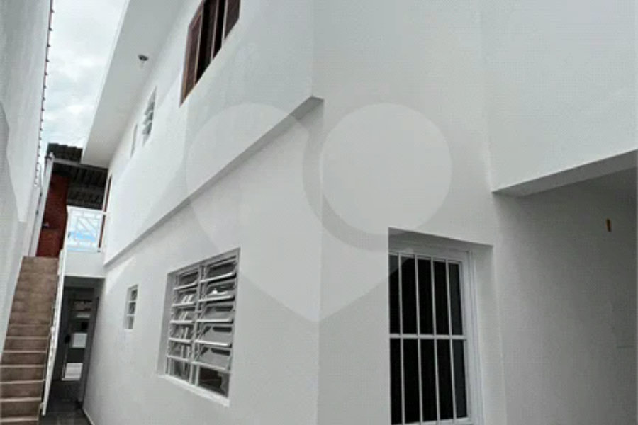 Sobrado à venda com 3 quartos em Vila Nova Cachoeirinha, São Paulo, SP
