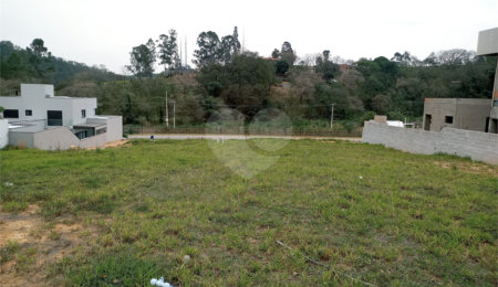 Terreno à venda com 1 suíte no condomínio Arboretum, Vinhedo - SP