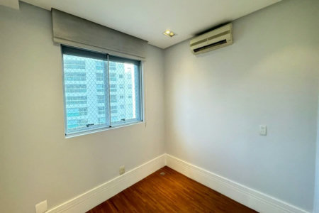 Apartamento à venda com 2 quartos, sendo 1 suíte, em Parque do Morumbi, São Paulo, SP