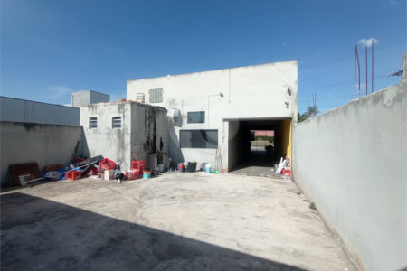Salão Comercial para alugar em Vila Nastri, Itapetininga, SP