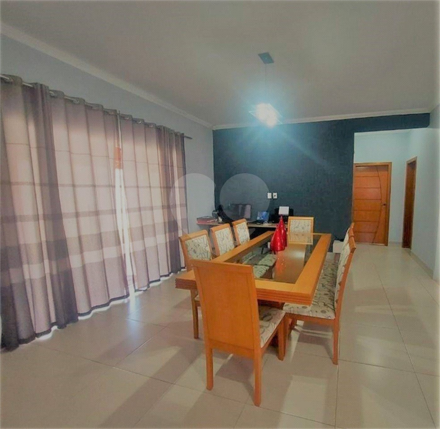 Casa à venda com 5 quartos, sendo 1 suíte, em Jardim Shangri-lá, Atibaia, SP