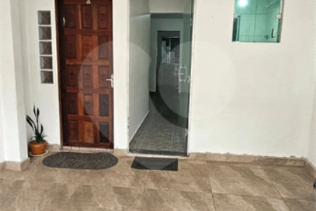 Sobrado à venda com 2 suítes em Conjunto Residencial Sitio Oratório, São Paulo, SP
